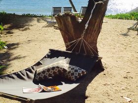 Tali Oak Beach Luxury accommodation Port Douglas hammock sea views