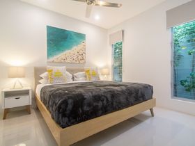 Iluka Beach Villa Port Douglas - Luxury Accommodation - King Bedroom